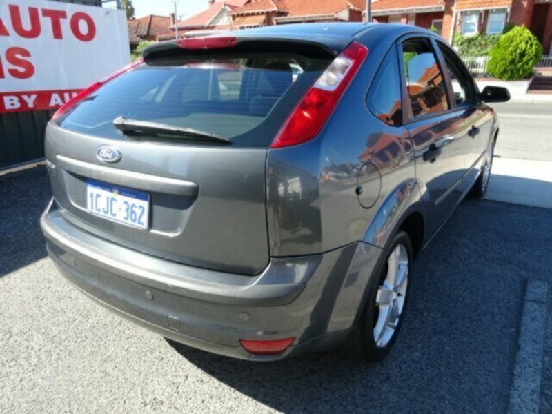 2006 FORD FOCUS LX LS