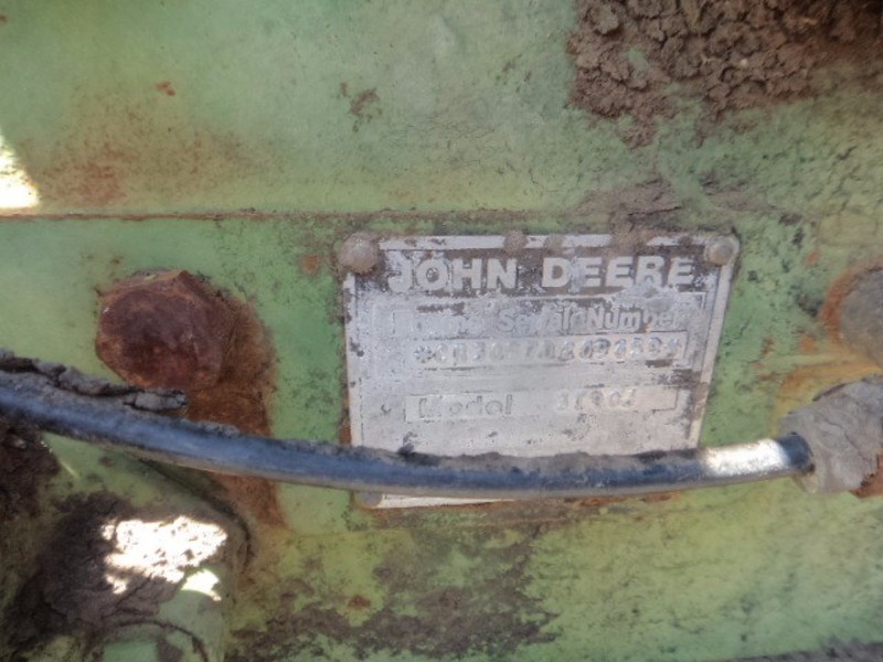 JOHN DEERE 3020 Tractor 3020 Tractor