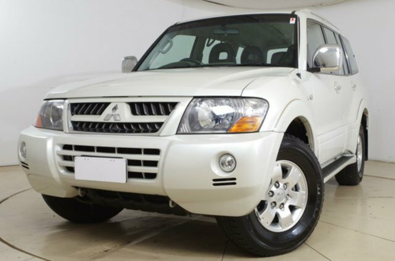 2004 MITSUBISHI PAJERO GLS 21st ANNIVERSARY NP