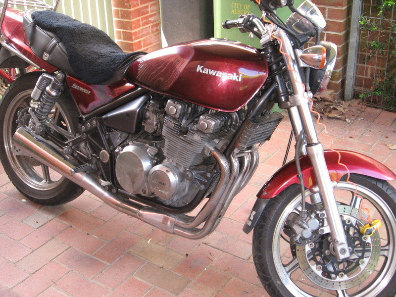 1994 KAWASAKI ZR 550 ZEPHYR