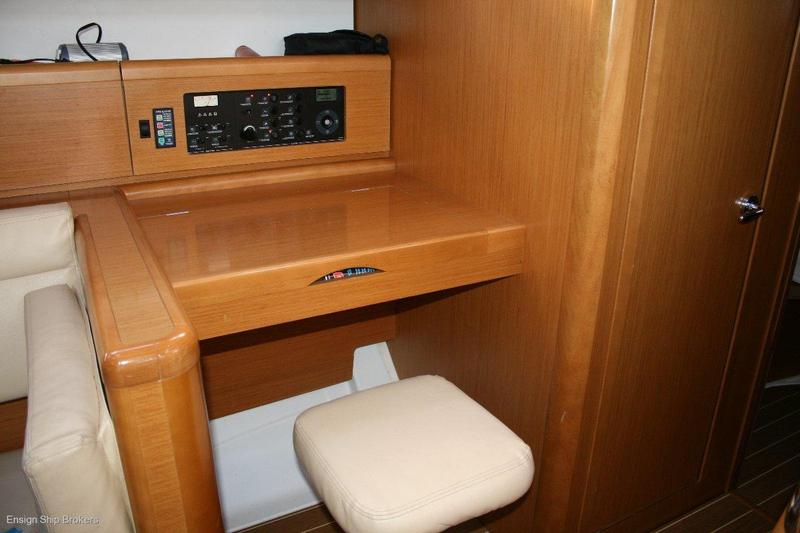 Jeanneau 44i