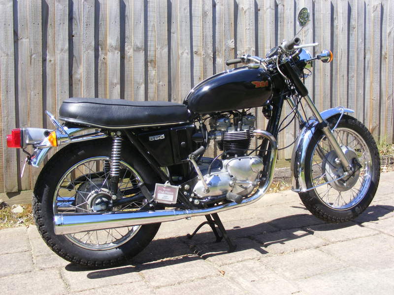 1972 BSA Thunderbolt 650