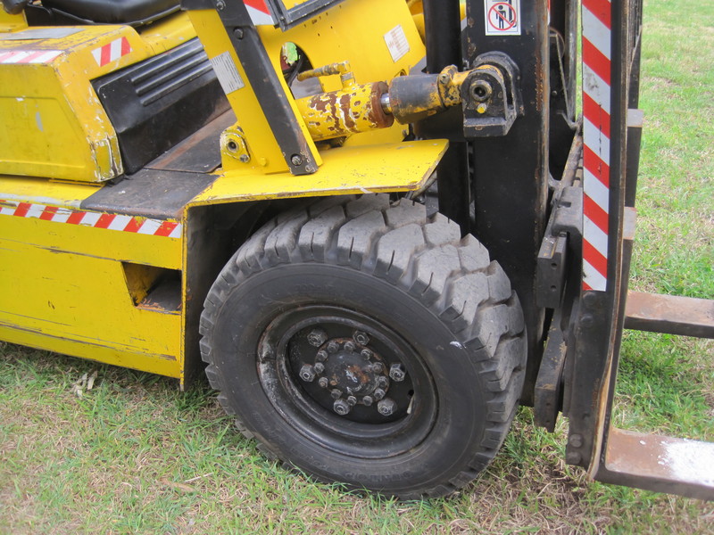 KOMATSU FG45 FORKLIFT