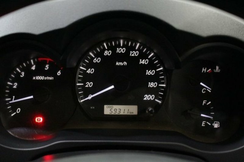 2013 TOYOTA HILUX SR (4x4) KUN26R MY12