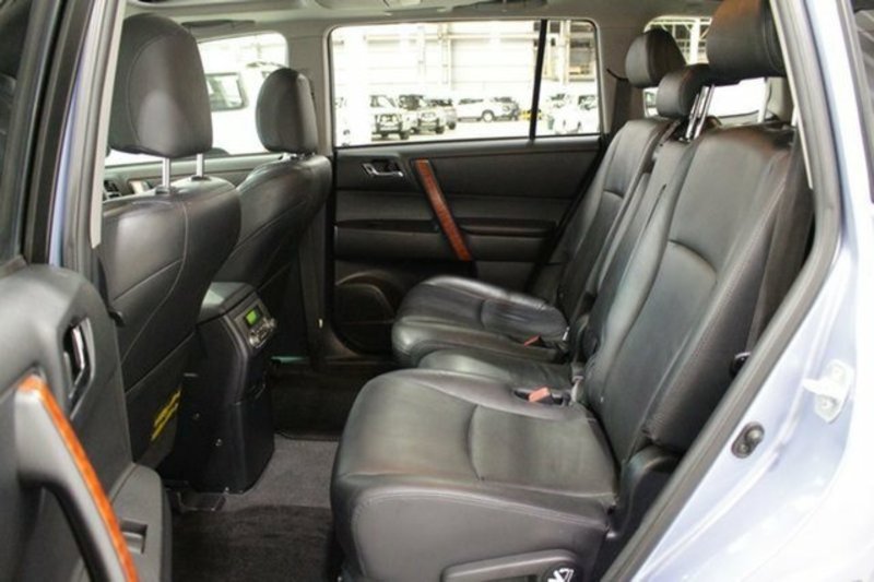 2008 TOYOTA KLUGER GRANDE (4x4) GSU45R