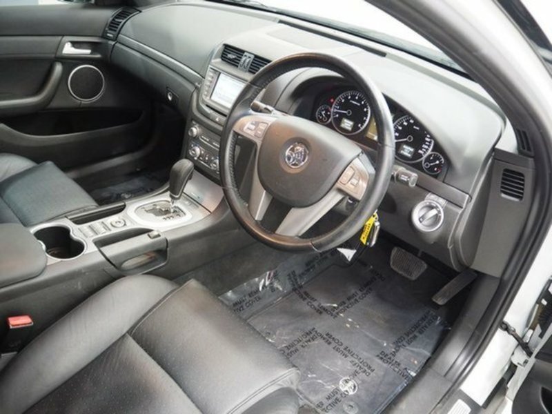 2012 HOLDEN CALAIS VE II MY12.5
