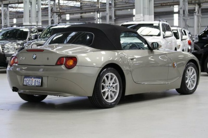 2005 BMW Z4