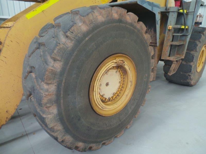 KOMATSU WA500-3