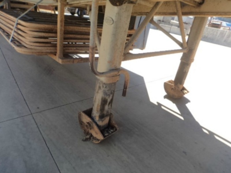 1995 Maxitrans Flat top Semi Trailer