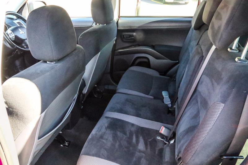 2012 MITSUBISHI OUTLANDER LS ZH
