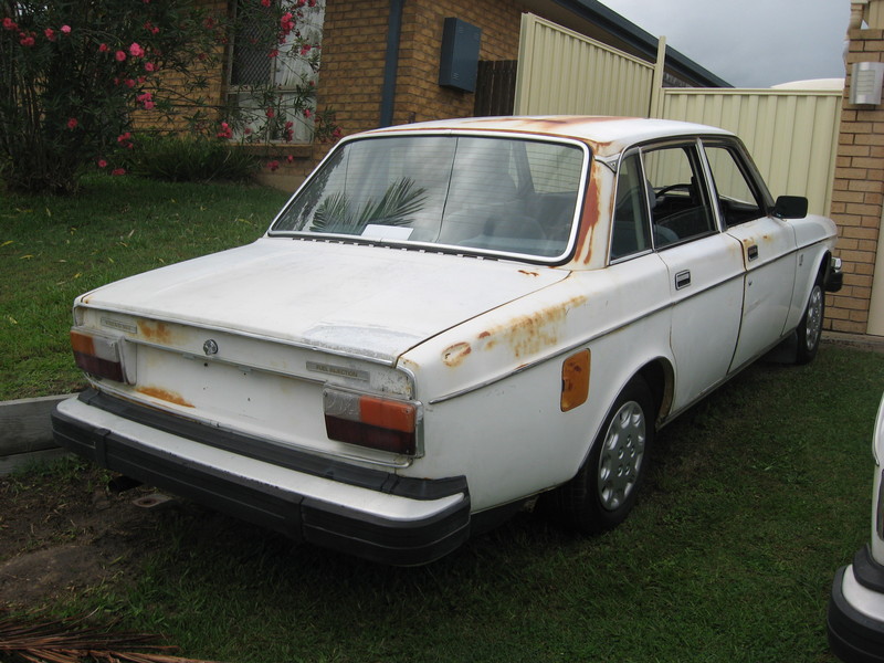 1974 VOLVO 164E Sedan