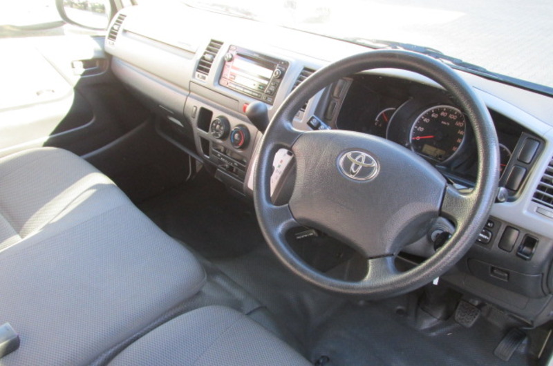 2010 TOYOTA HIACE LWB TRH201R MY11 UPGRADE