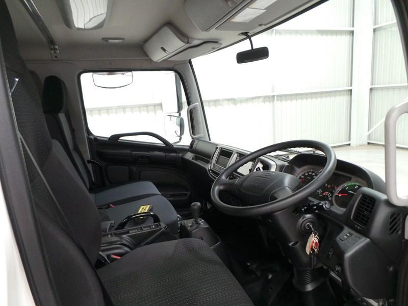 2017 HINO 500 SERIES - FD 1124 X-LONG
