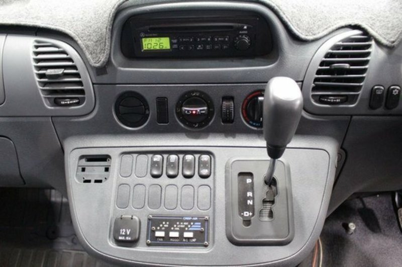 2005 MERCEDES-BENZ SPRINTER 316 CDI SWB
