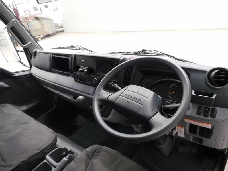 2017 FUSO Canter 615 Canter 615 Truck
