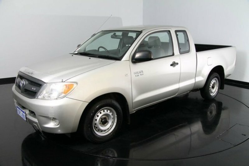 2008 TOYOTA HILUX SR Xtra Cab GGN15R MY09