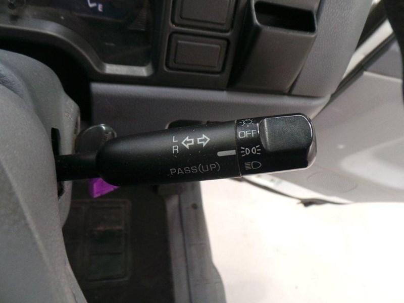 2010 FUSO CANTER