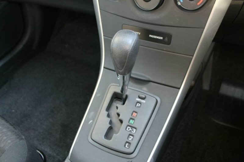 2013 TOYOTA COROLLA ASCENT ZRE152R MY11