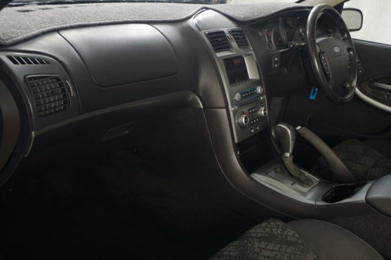 2006 FORD FALCON XR6 BF