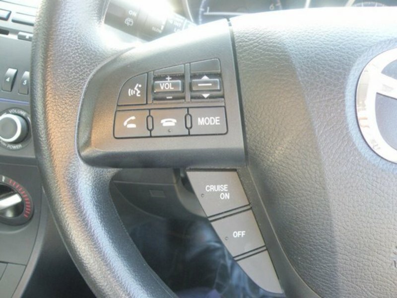 2013 MAZDA MAZDA3 NEO BL MY13
