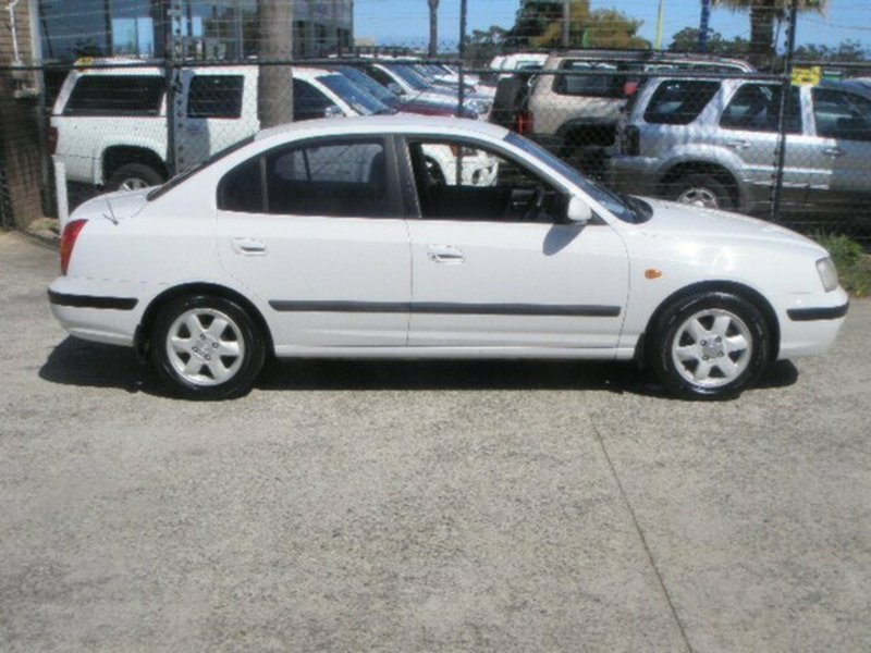 2001 HYUNDAI ELANTRA GLS XD