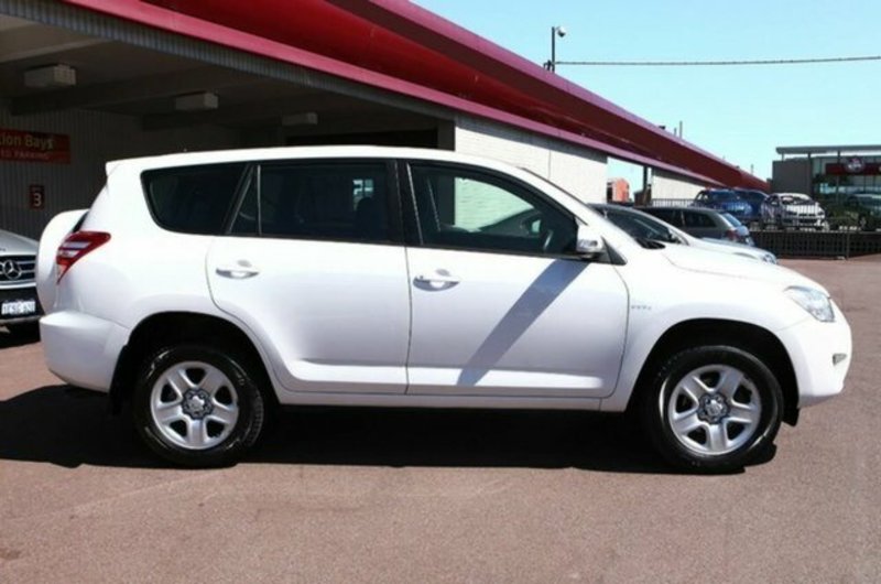 2010 TOYOTA RAV4 CV (2WD) ACA38R