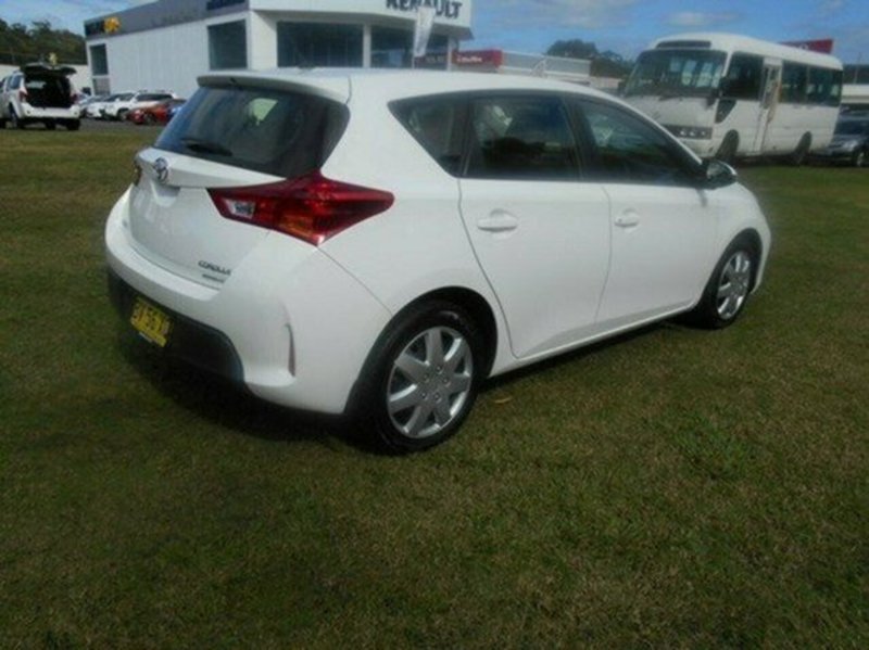 2013 TOYOTA COROLLA ASCENT ZRE182R