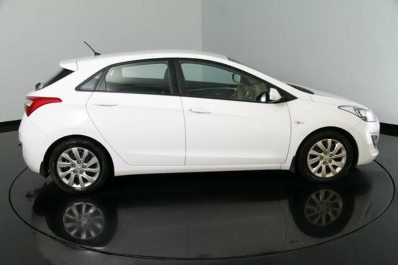 2013 HYUNDAI i30 ACTIVE 1.6 CRDi GD