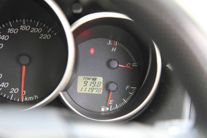 2004 MAZDA MAZDA3 MAXX SPORT