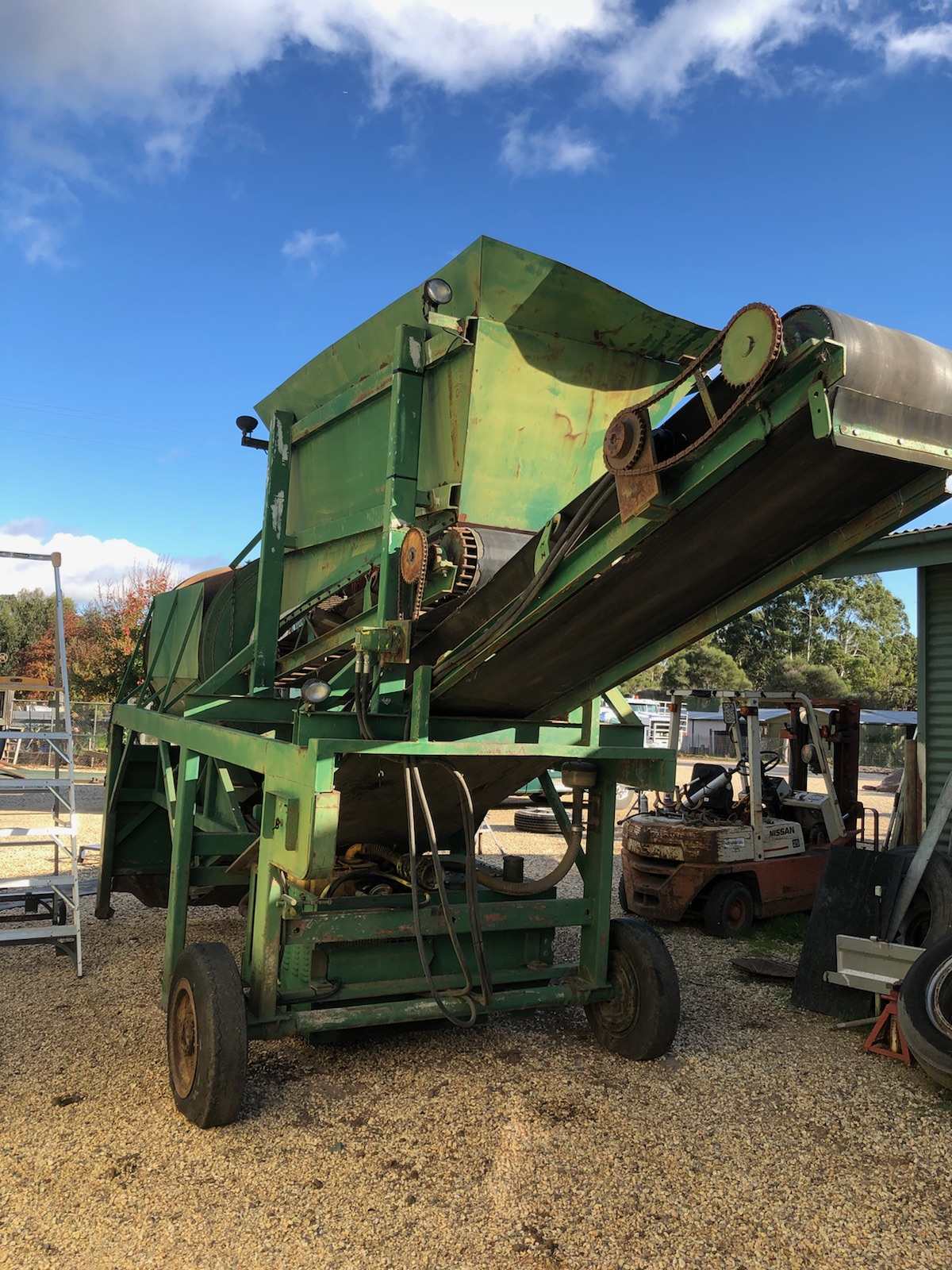 TROMMEL SCREEN 