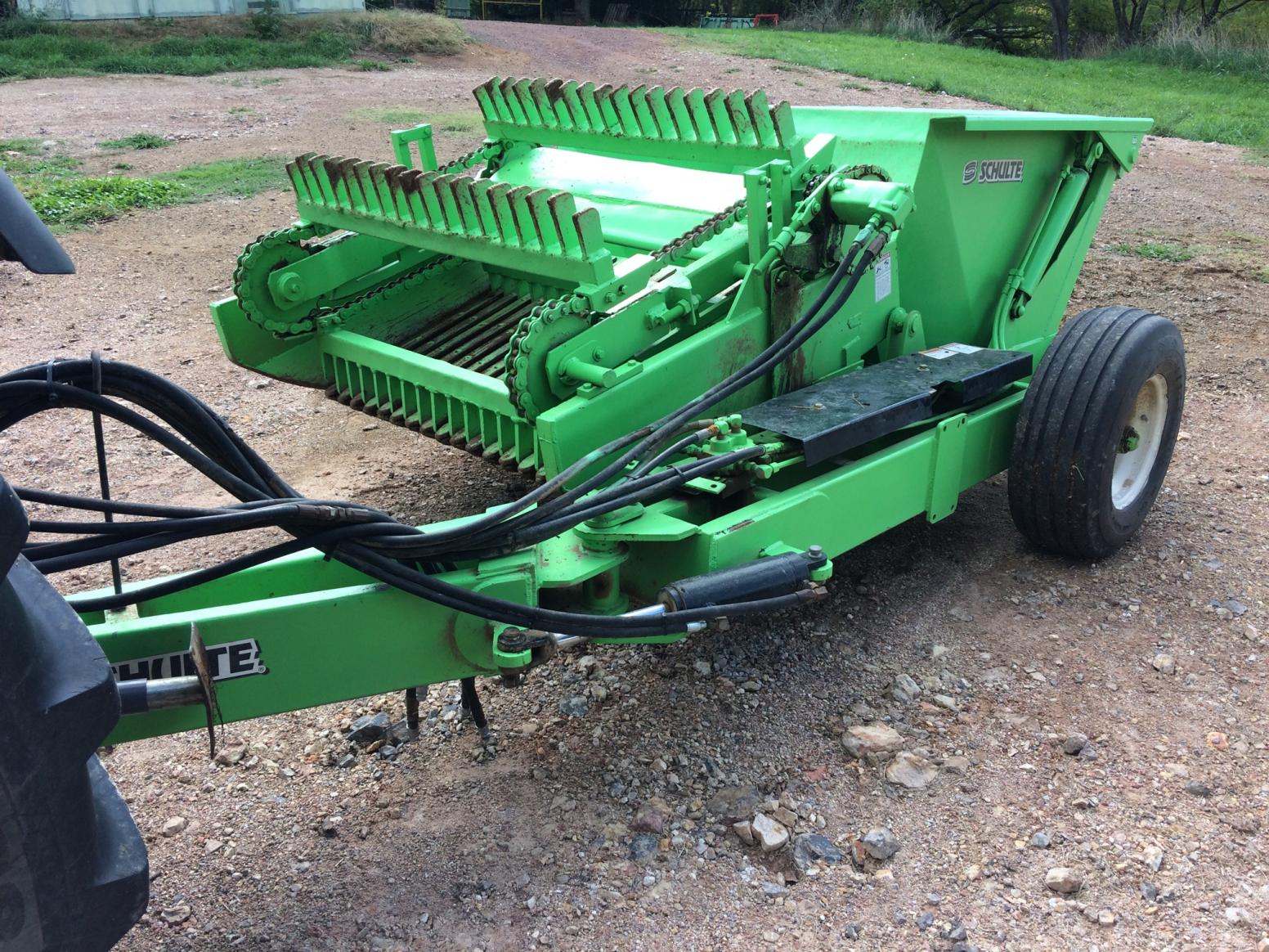 SCHULTE ROCK PICKER