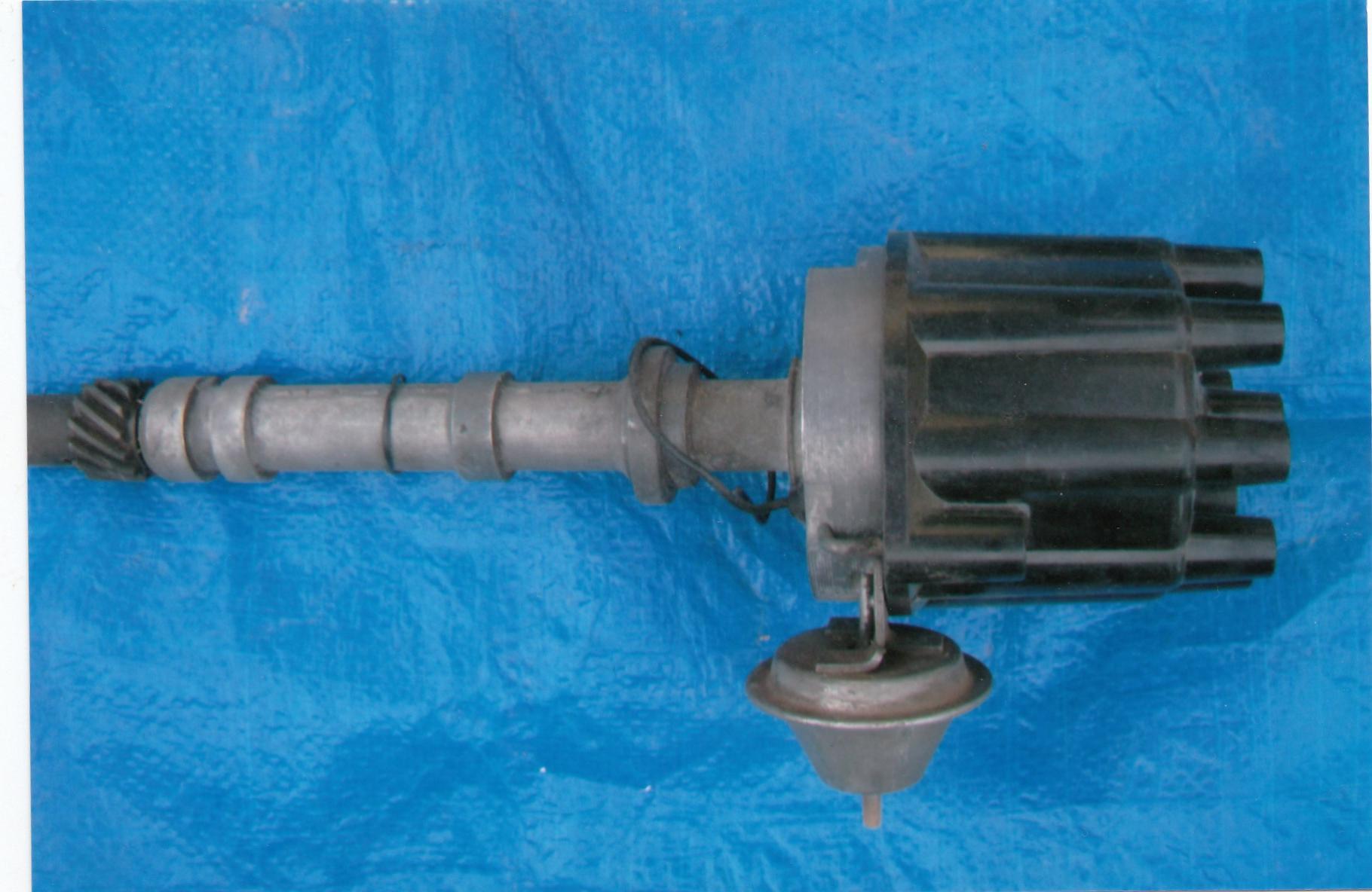 HOLDEN MONARO GTS 327-350 DISTRIBUTOR