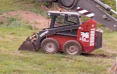 2004 THOMAS SKIDSTEER 153