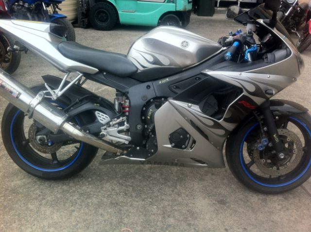 2003 YAMAHA R6