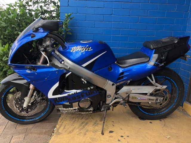 1992 Kawasaki ZXR250C