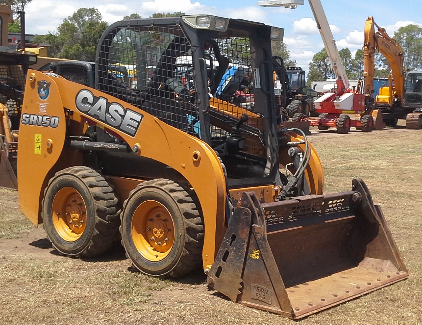 2012 CASE SR150 Skid Steer