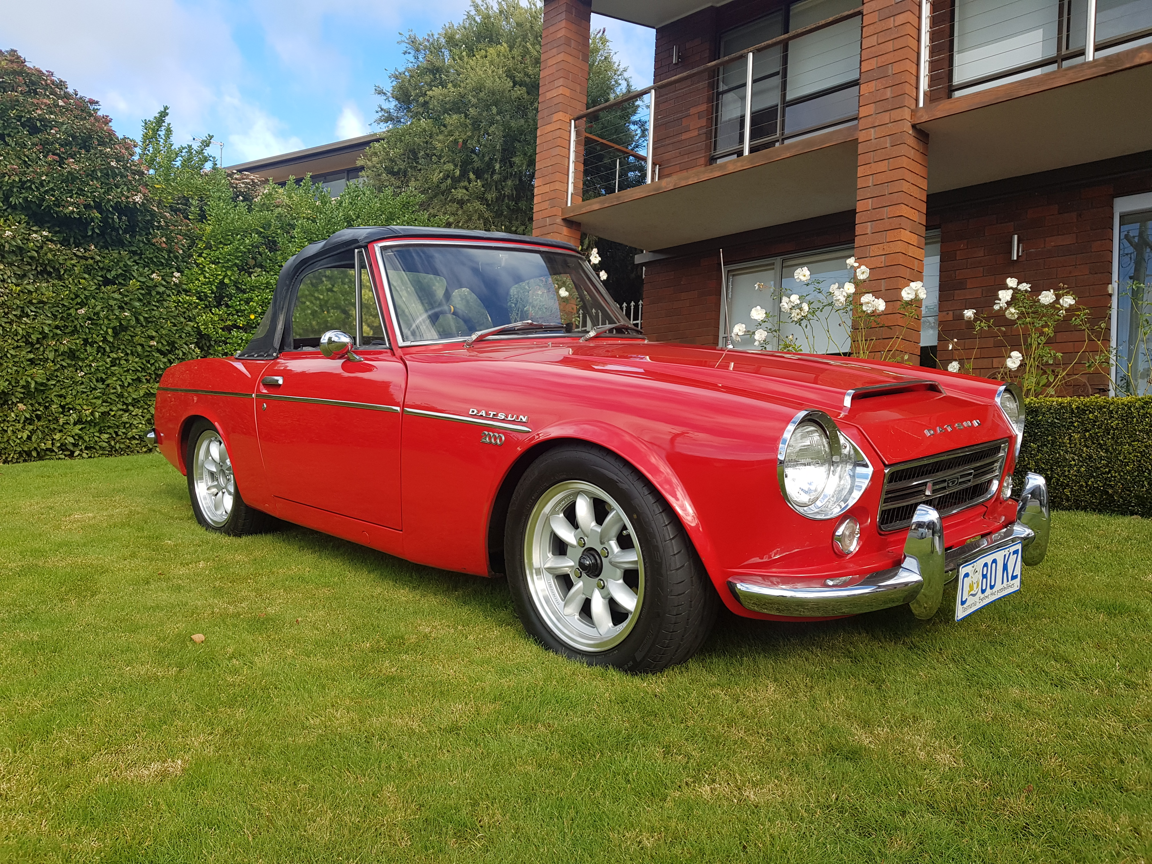 1968 DATSUN 2000 ROADSTER