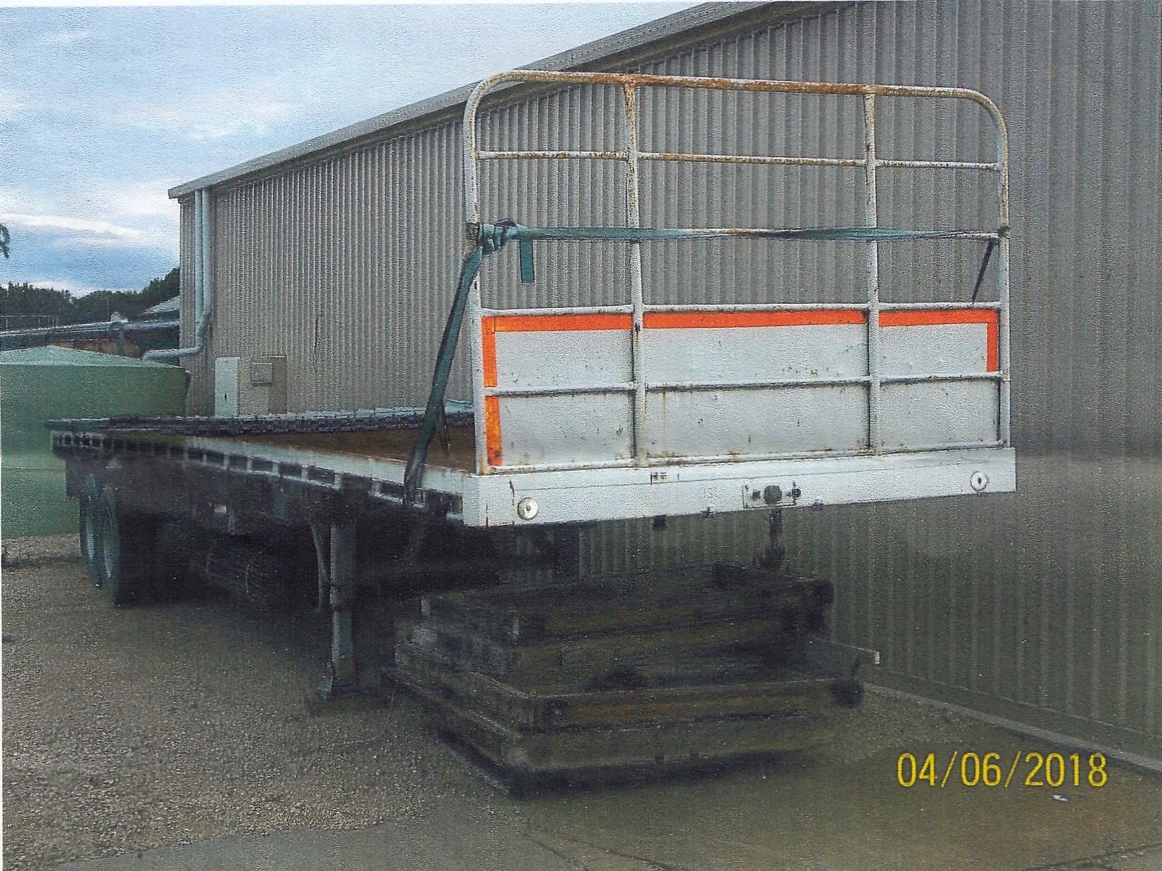 1980 LOADMASTER BOGIE SEMI TRAILER