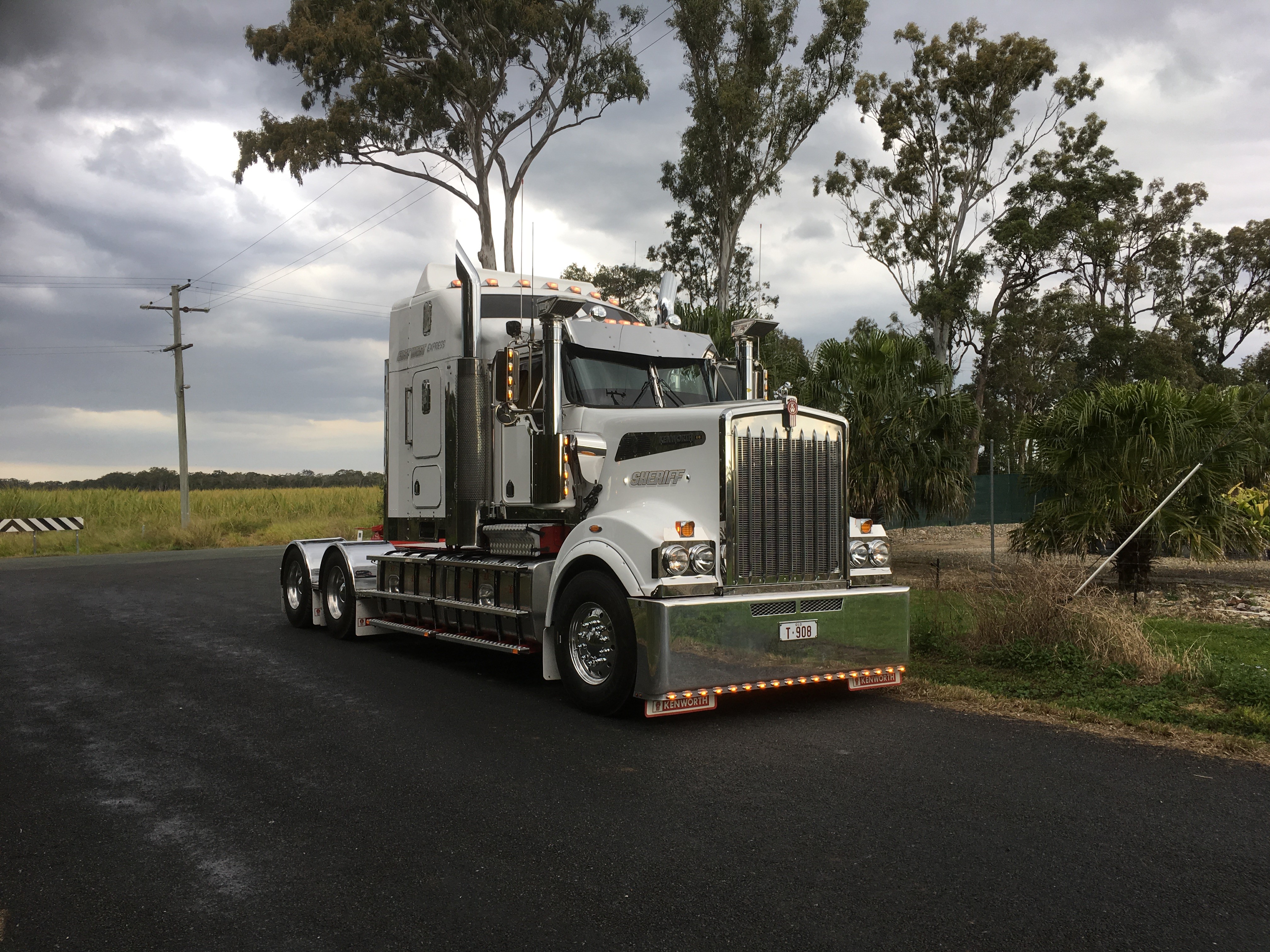 2008 Kenworth T908