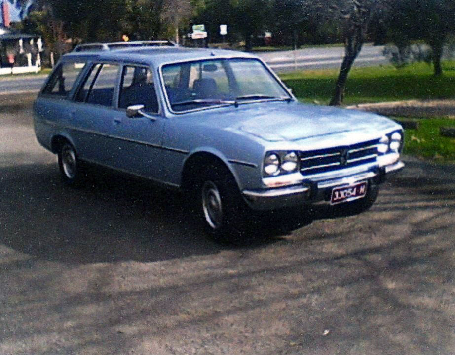 1982 PEUGEOT 504 WAGON