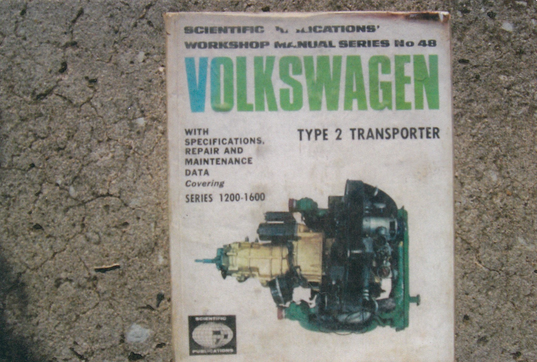 VOLKSWAGEN TRANSPORTER TYPE 2 KOMBI AND LIGHT MODELS