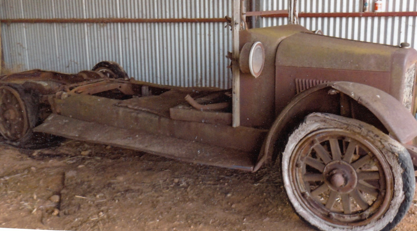 1935 INTERNATIONAL OLOE
