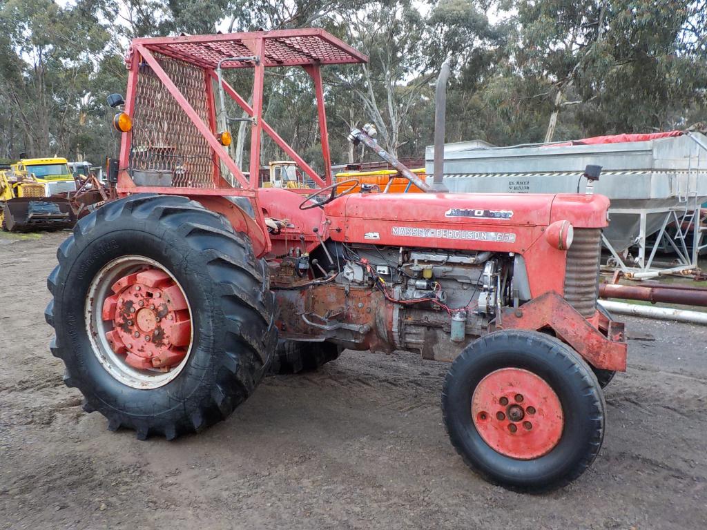 Massey Ferguson 65