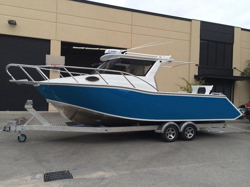 Razerline 7.6 m Stock new