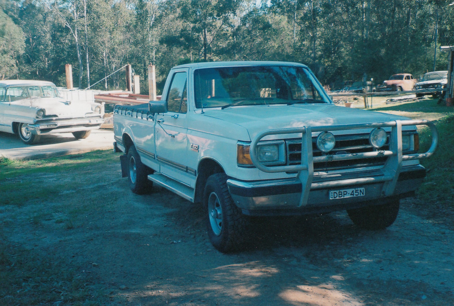 1990 FORD F150 XLT 4WD UTILITY