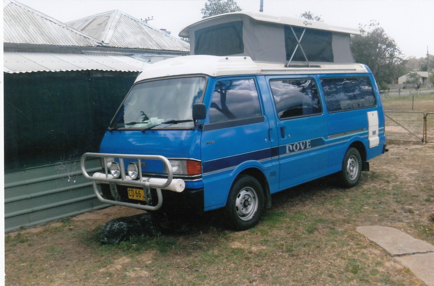 1985 MAZDA E2000 LWB CAMPER 