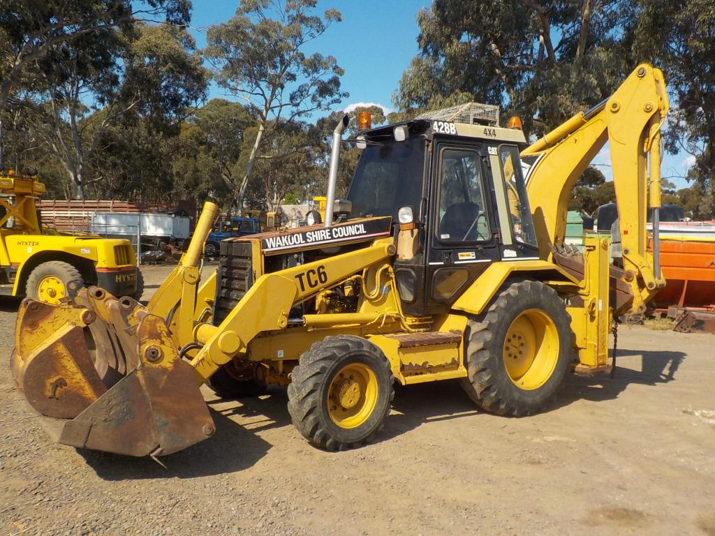 Caterpillar 428B FEL Backhoe