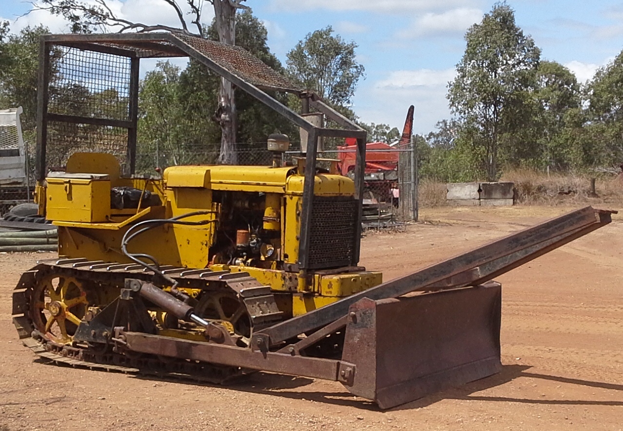 CASE DOZER 310