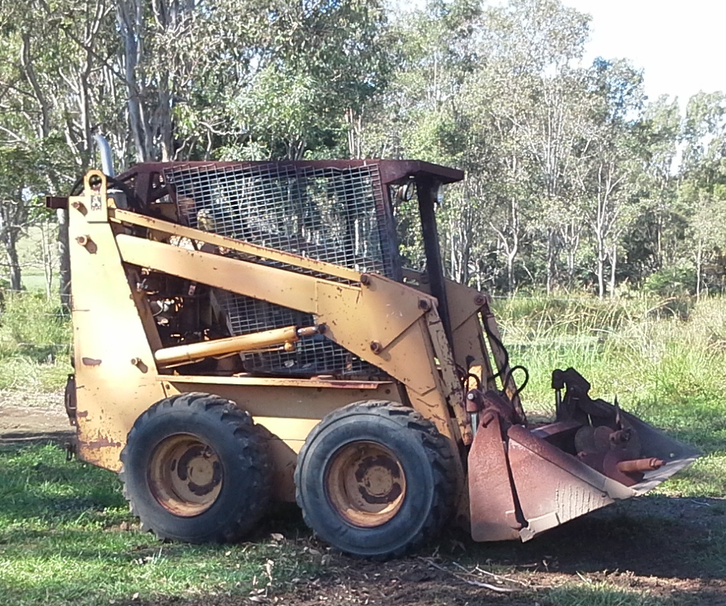 CASE 1845 SKID STEER