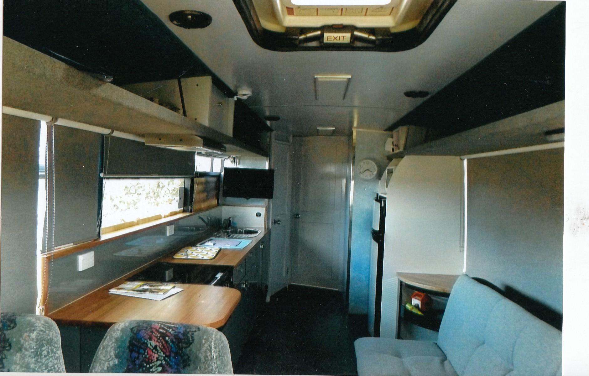 1996 MERCEDES BENZ VOLCREN MOTOR HOME